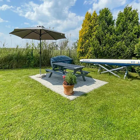 2 Bedroom Stunning Home In Nowe Warpno *