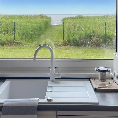 2 Bedroom Stunning Home In Nowe Warpno 新瓦尔普诺